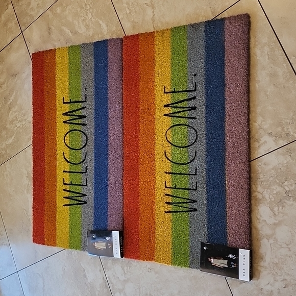 πNWT Rae Dunn Rainbow Welcome Mat (Addl $13.50 incl for shipping) - Picture 3 of 7